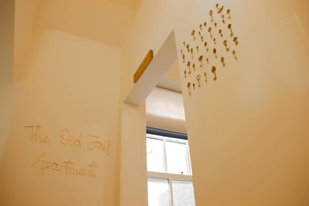 The Old Jail Apartment, אינוורארי מראה חיצוני תמונה